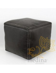 Pouf carré noir en cuir...